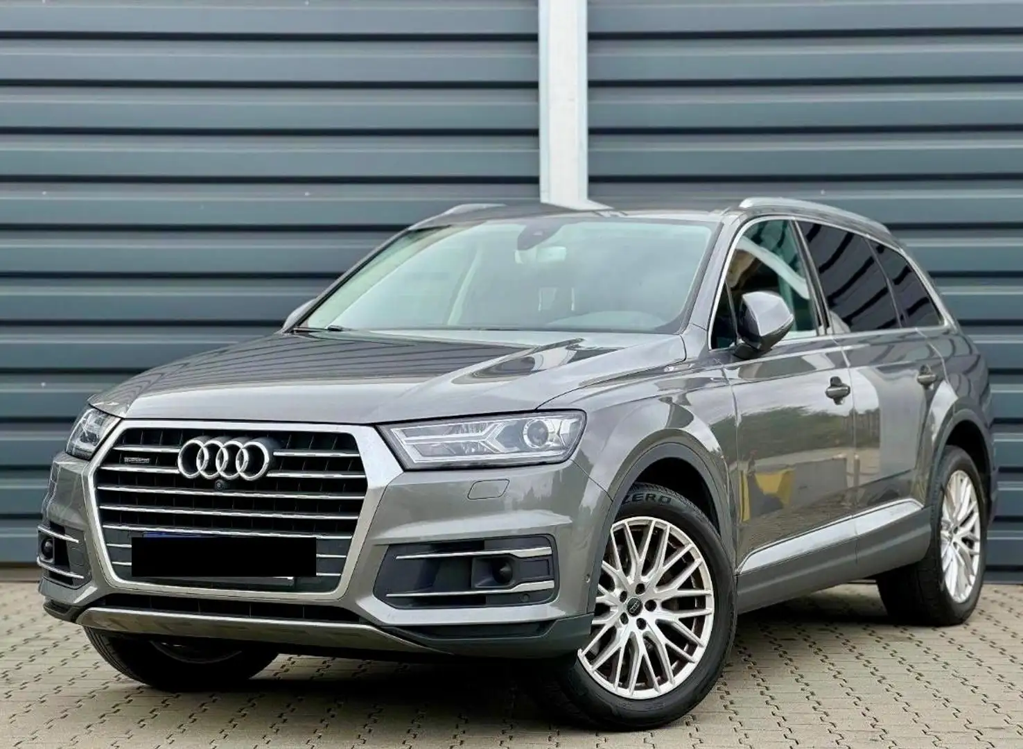 Audi Q7 3.0 TDI quattro ACC AHK NAVI BI-XENON KAMERA Gris - 1