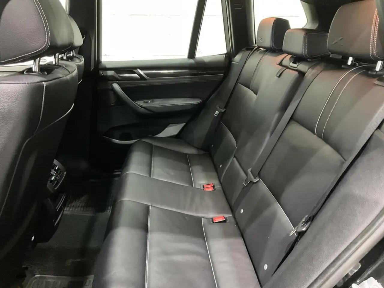 BMW X3 снимка BMW X3