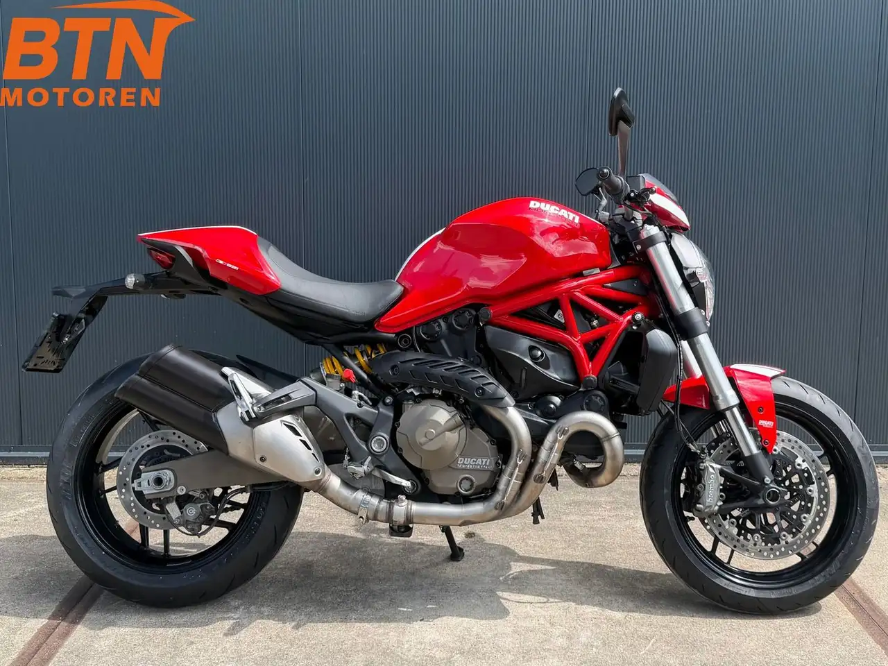 Ducati Monster 821