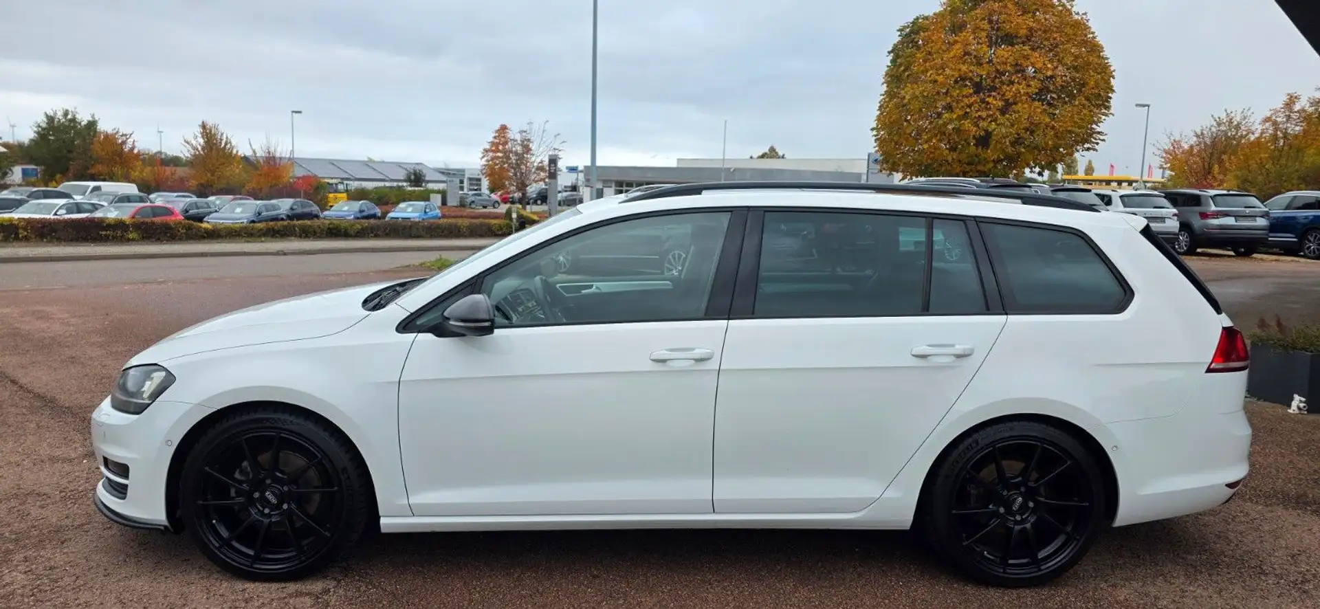 Volkswagen Golf 7 VII Variant Cup+Xenon+18''Alu+Pano+AHK+KW Weiß - 2