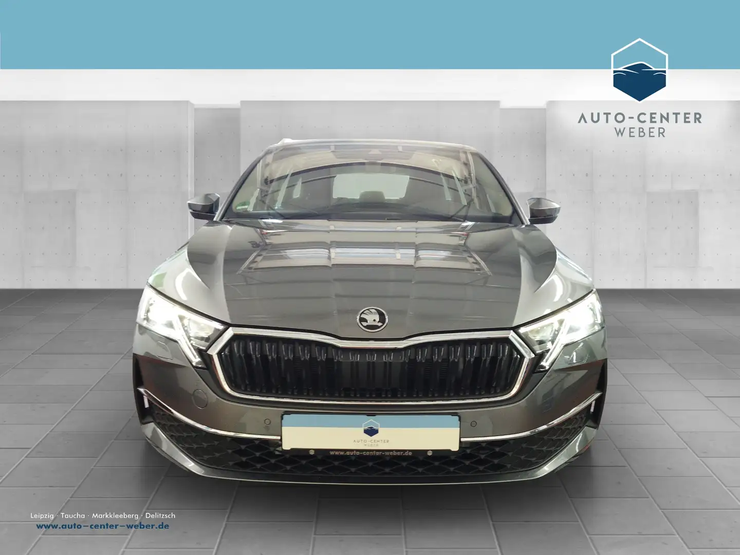 Skoda Octavia Combi 2.0 TDI Exclusive DSG #PDC #SH Grau - 2