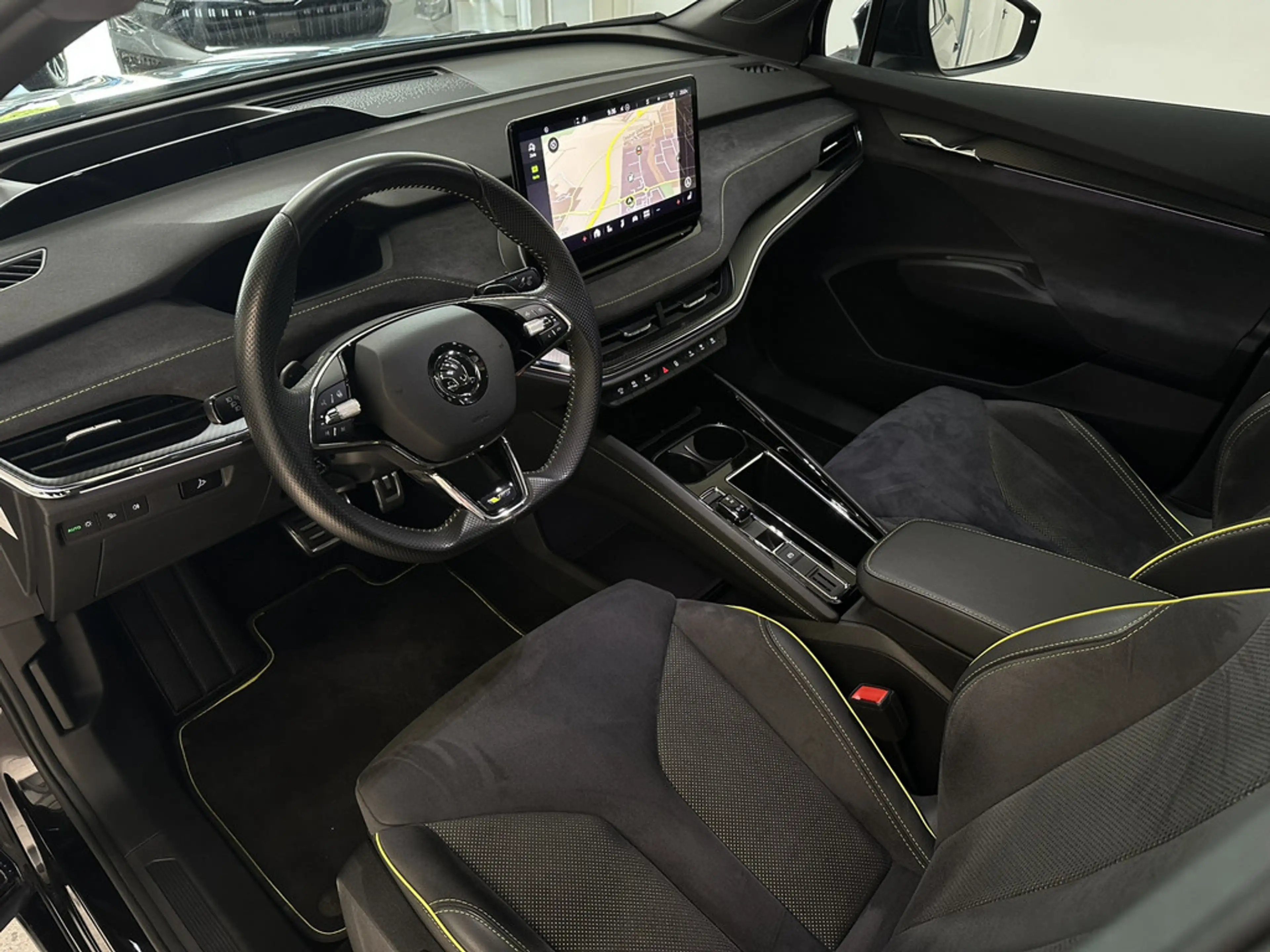 Skoda Enyaq Coupé RS Lounge ACC HUD PANO MATRIX-LED — photo 13