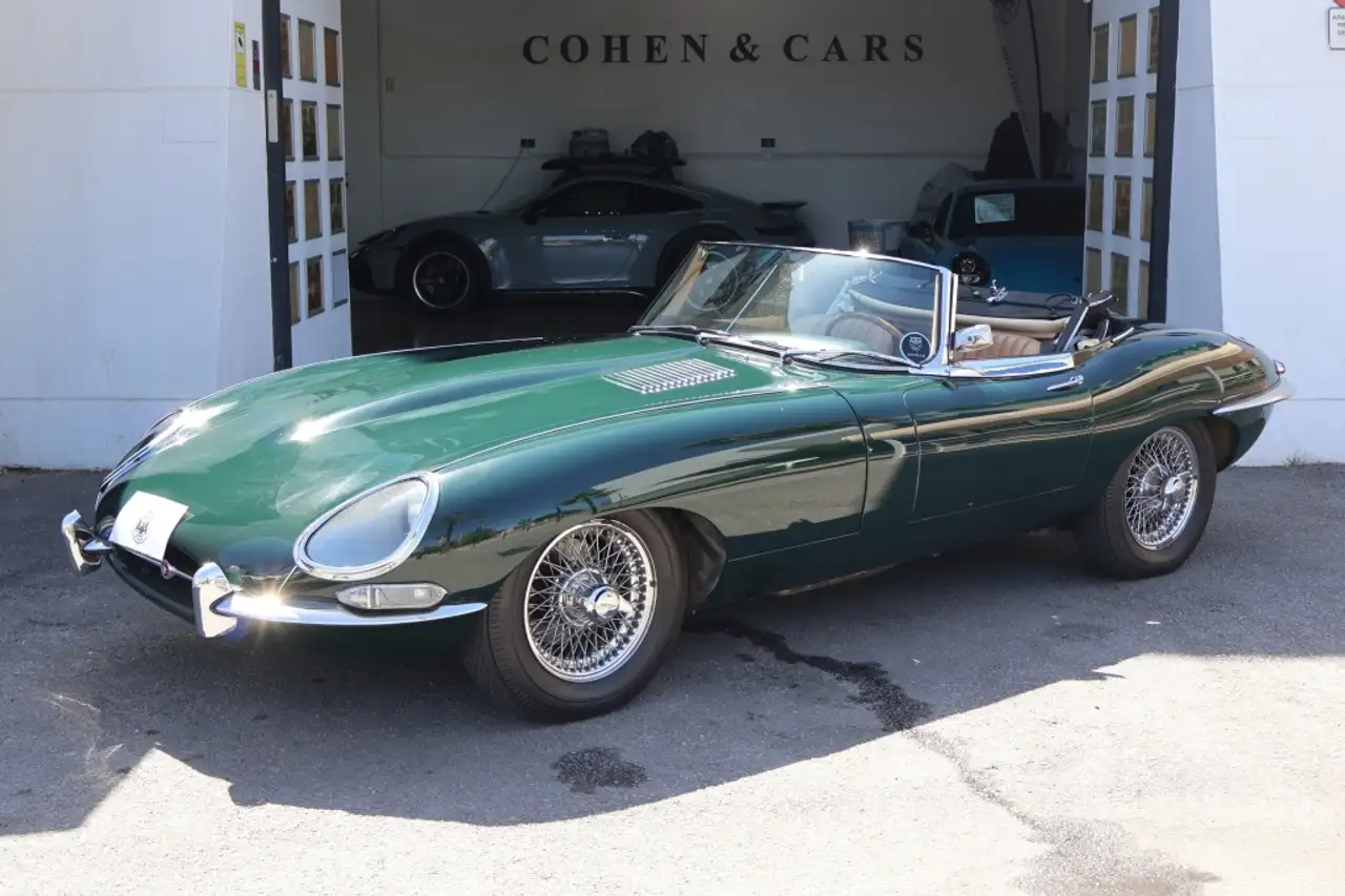 Jaguar E-Type 4.2 S1 Roadster, foto 2
