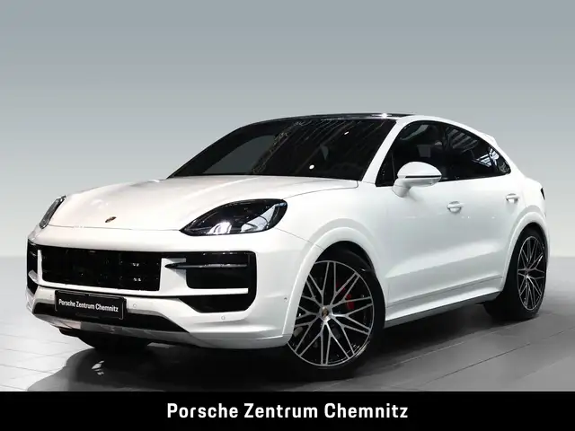 Porsche Cayenne main image