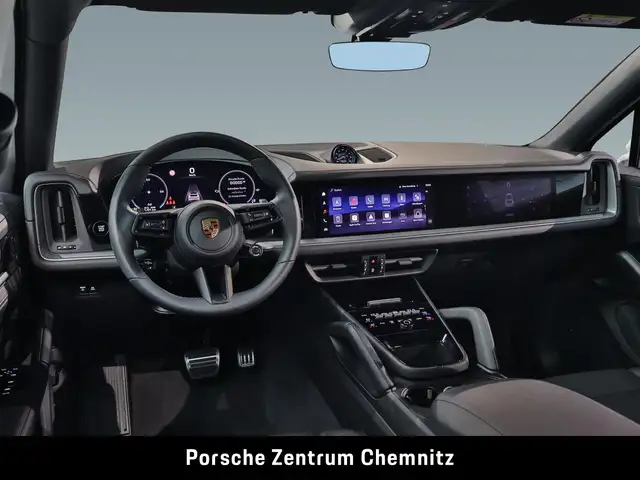 Porsche Cayenne view 7