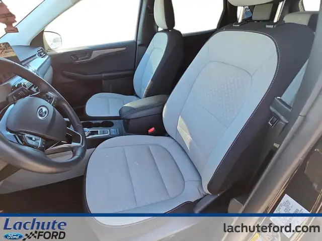 Ford Escape 2024 — photo 8