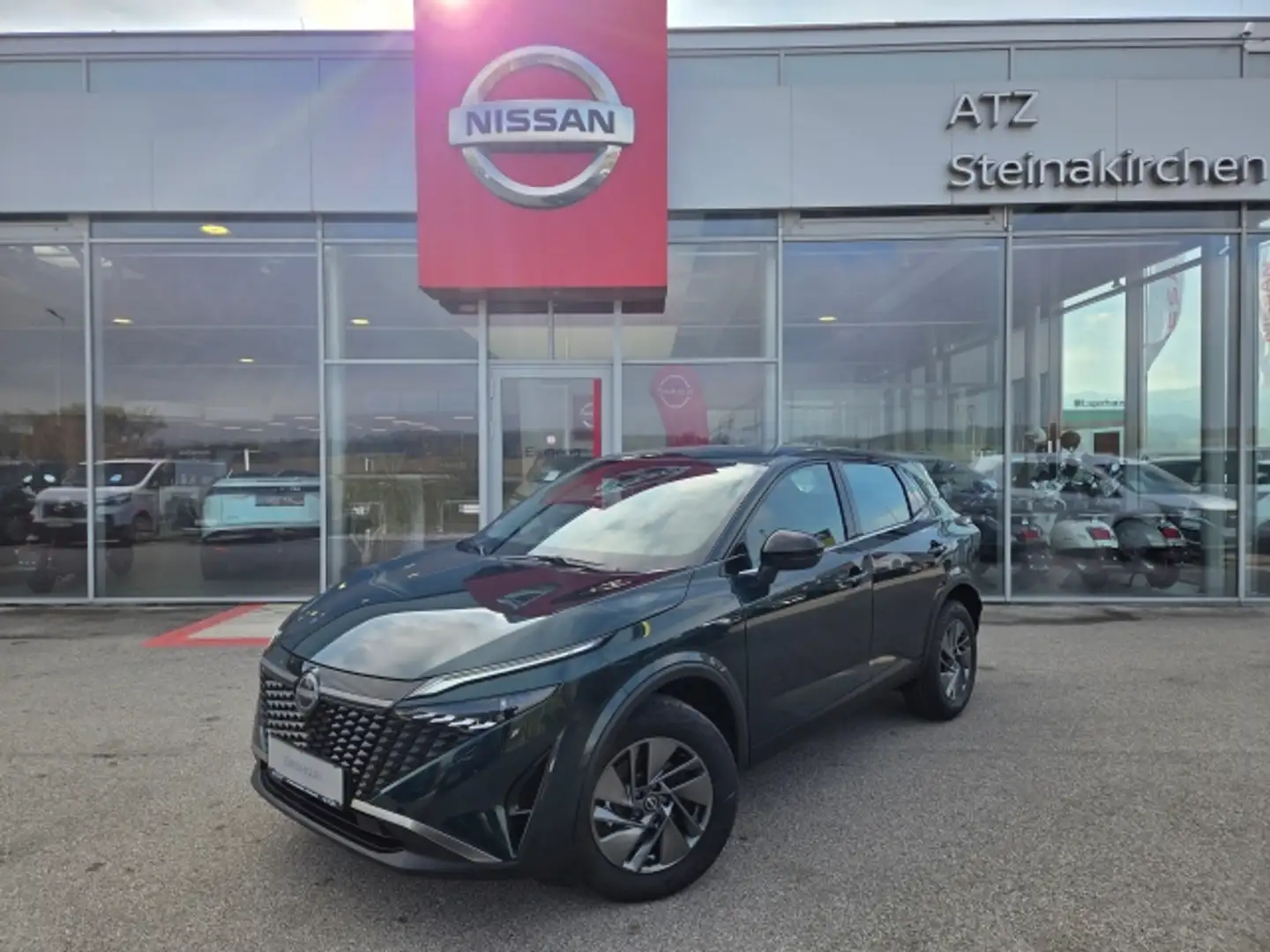 Nissan Qashqai ACENTA+ 140PS*30.990.-* Grün - 1