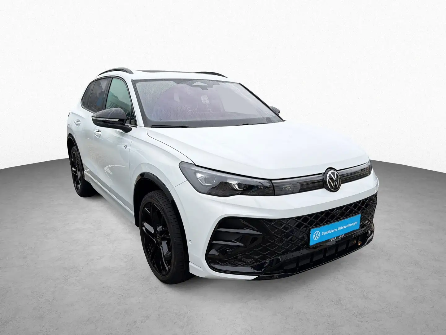 Volkswagen Tiguan R-Line 2.0l TDI 4Motion 7-DSG AHK PANO NAVI Weiß - 2