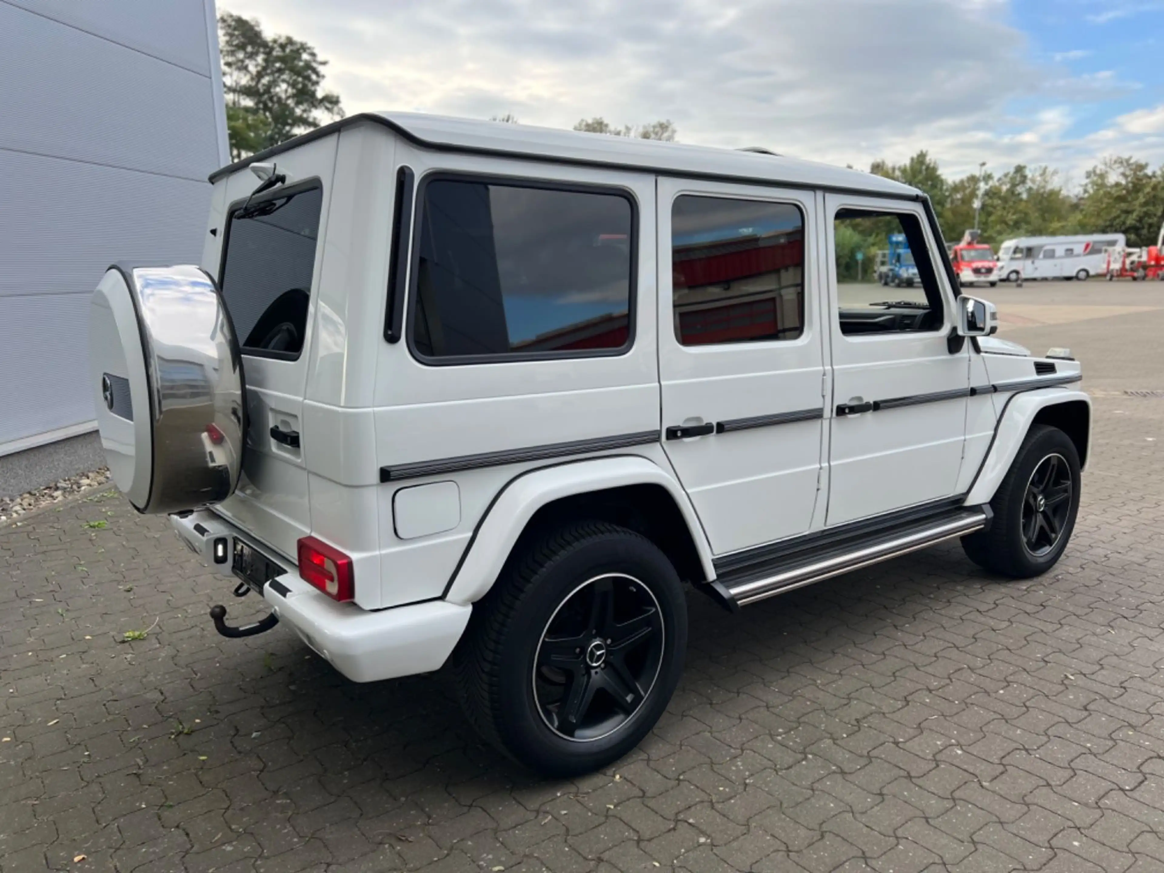 Mercedes-Benz G 350 D, AMG, EXKLUSIV-PAKET, SITZKOMFORT-PAKET — photo 3