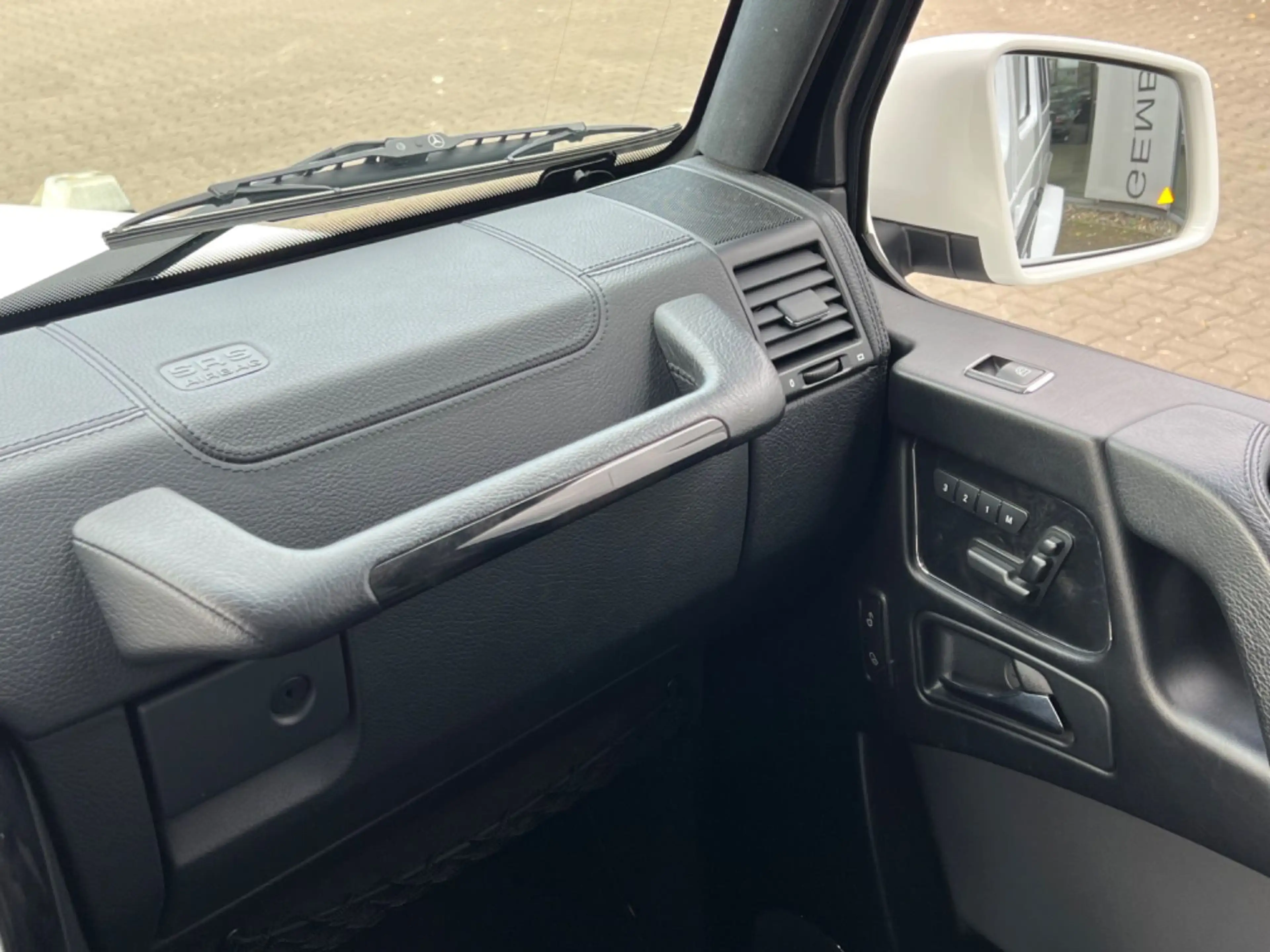 Mercedes-Benz G 350 D, AMG, EXKLUSIV-PAKET, SITZKOMFORT-PAKET — photo 14
