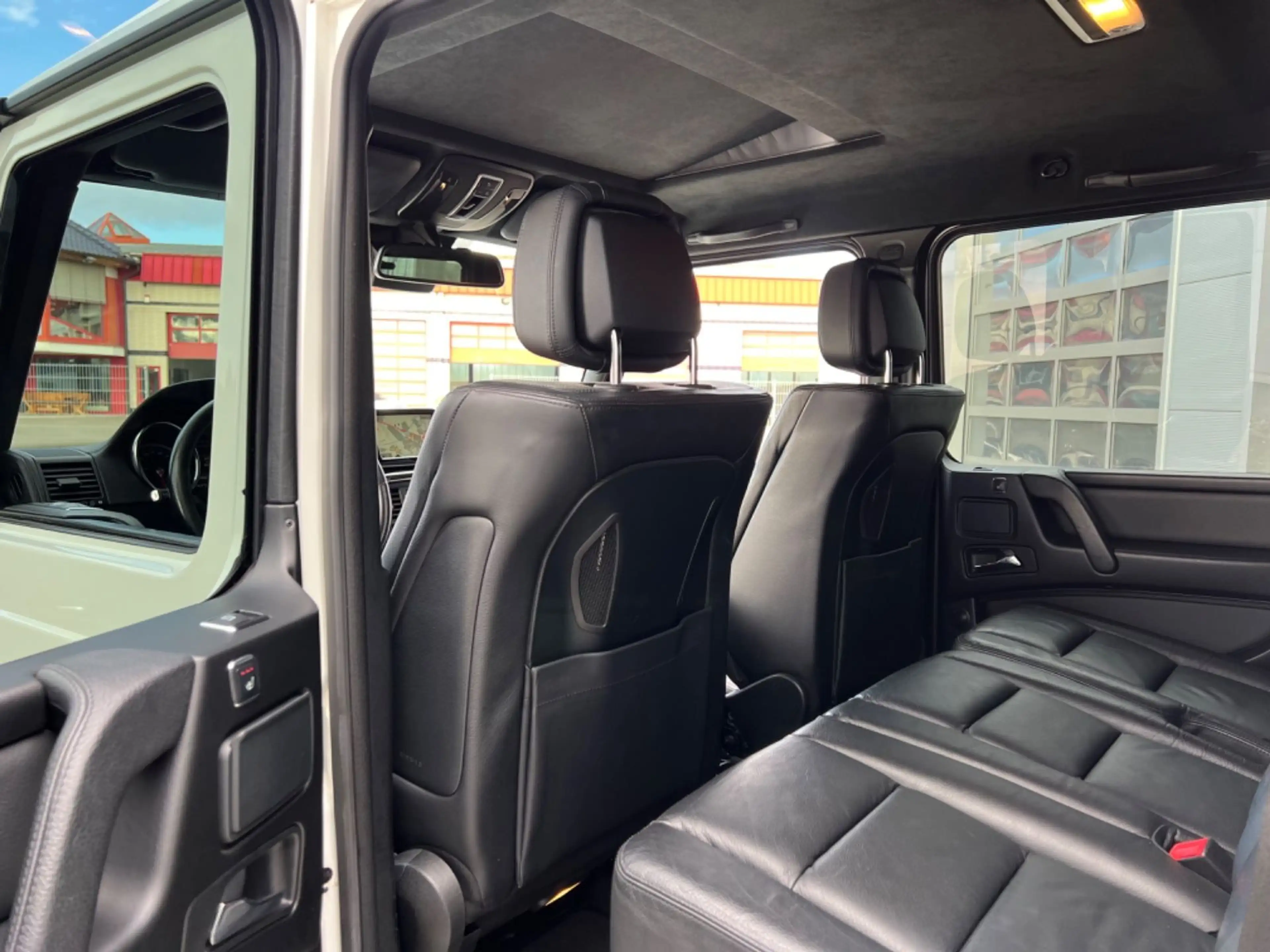Mercedes-Benz G 350 D, AMG, EXKLUSIV-PAKET, SITZKOMFORT-PAKET — photo 4