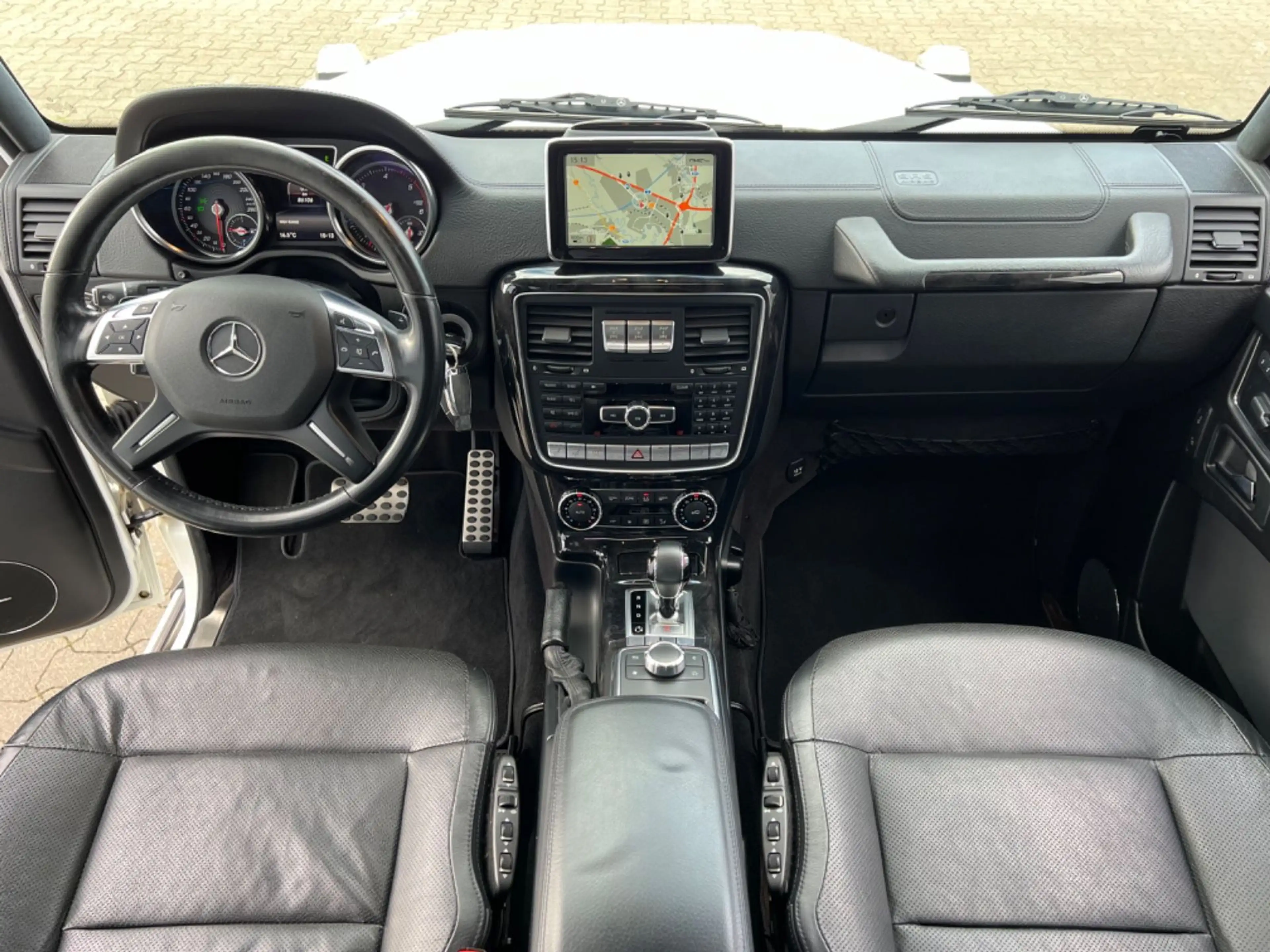 Mercedes-Benz G 350 D, AMG, EXKLUSIV-PAKET, SITZKOMFORT-PAKET — photo 6