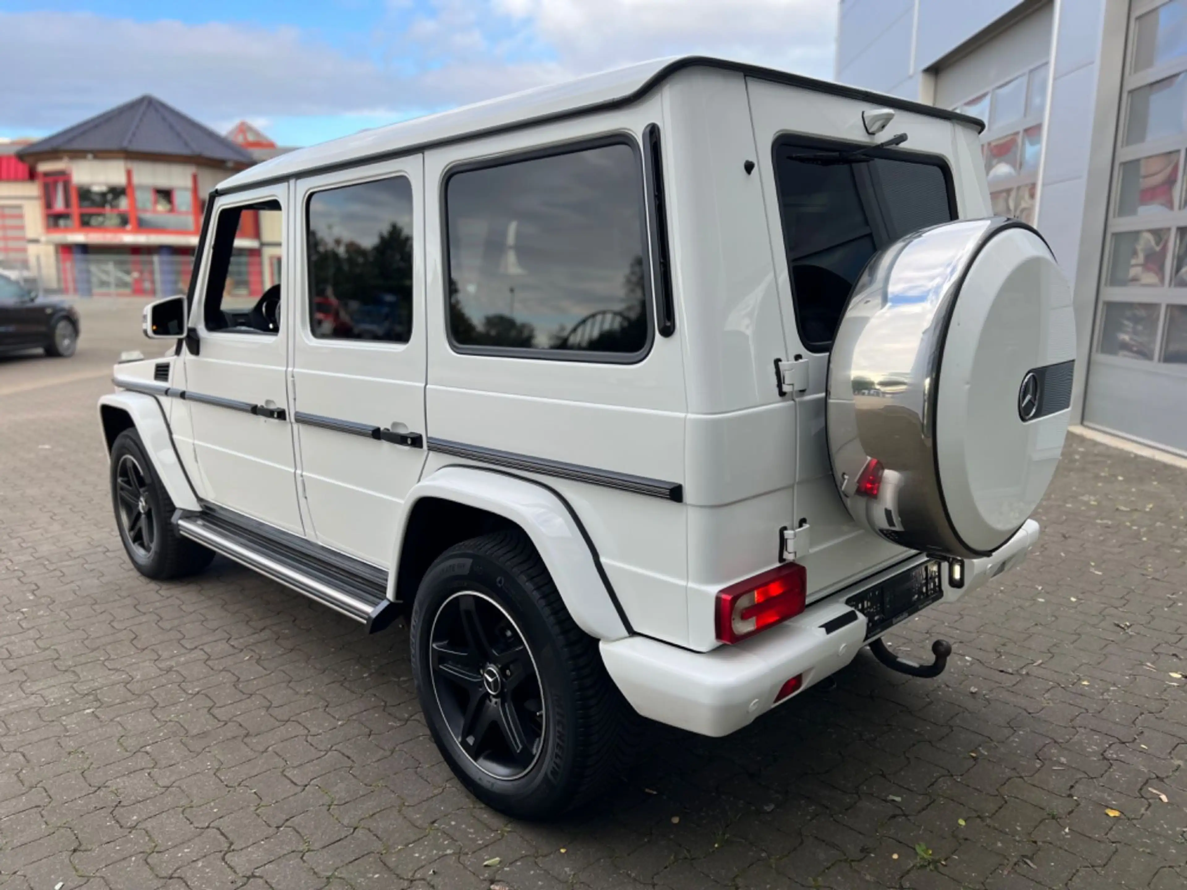 Mercedes-Benz G 350 D, AMG, EXKLUSIV-PAKET, SITZKOMFORT-PAKET — photo 9
