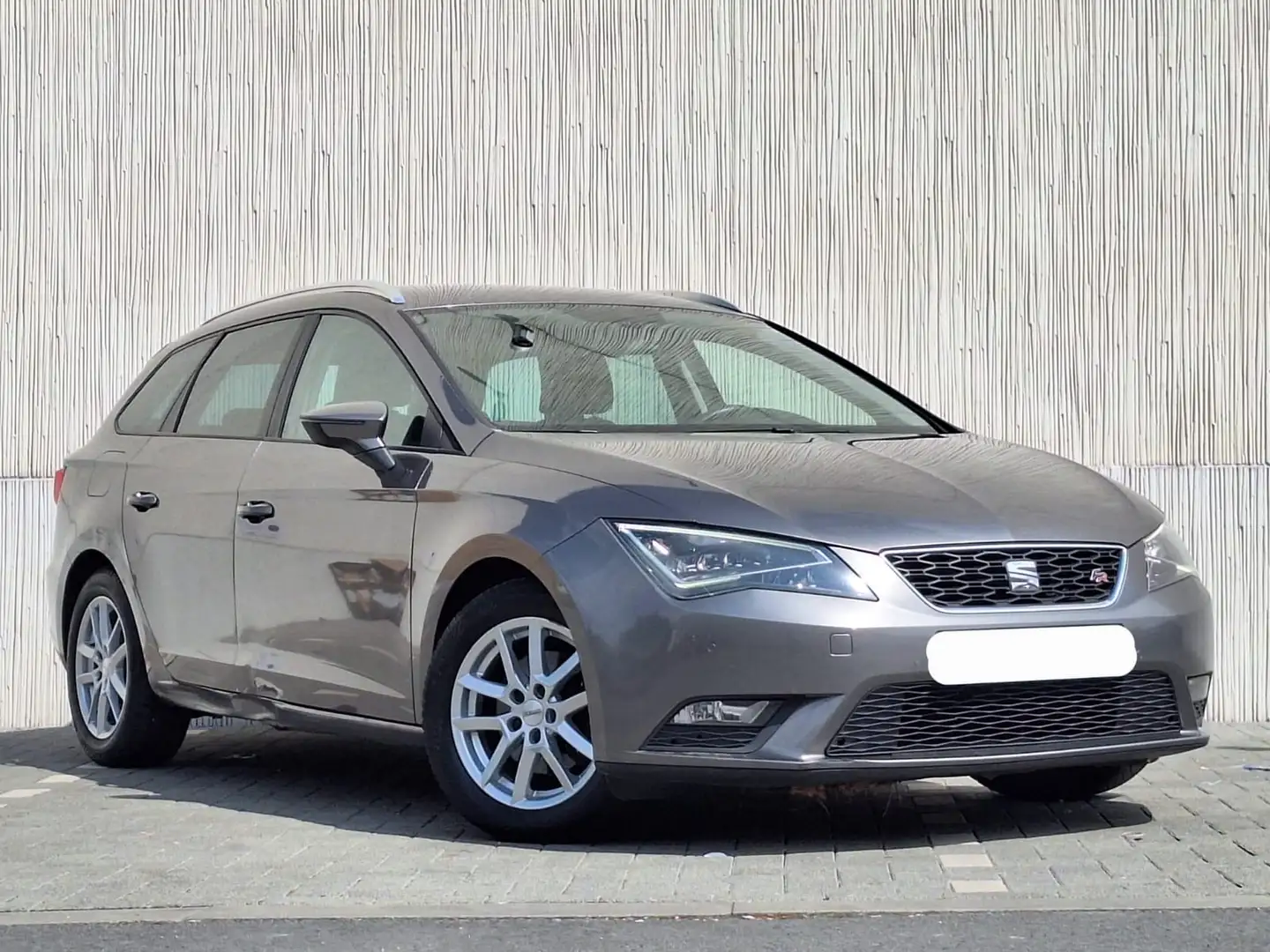 SEAT Leon ST 1.6 CR TDi Ecomotive Style - 2