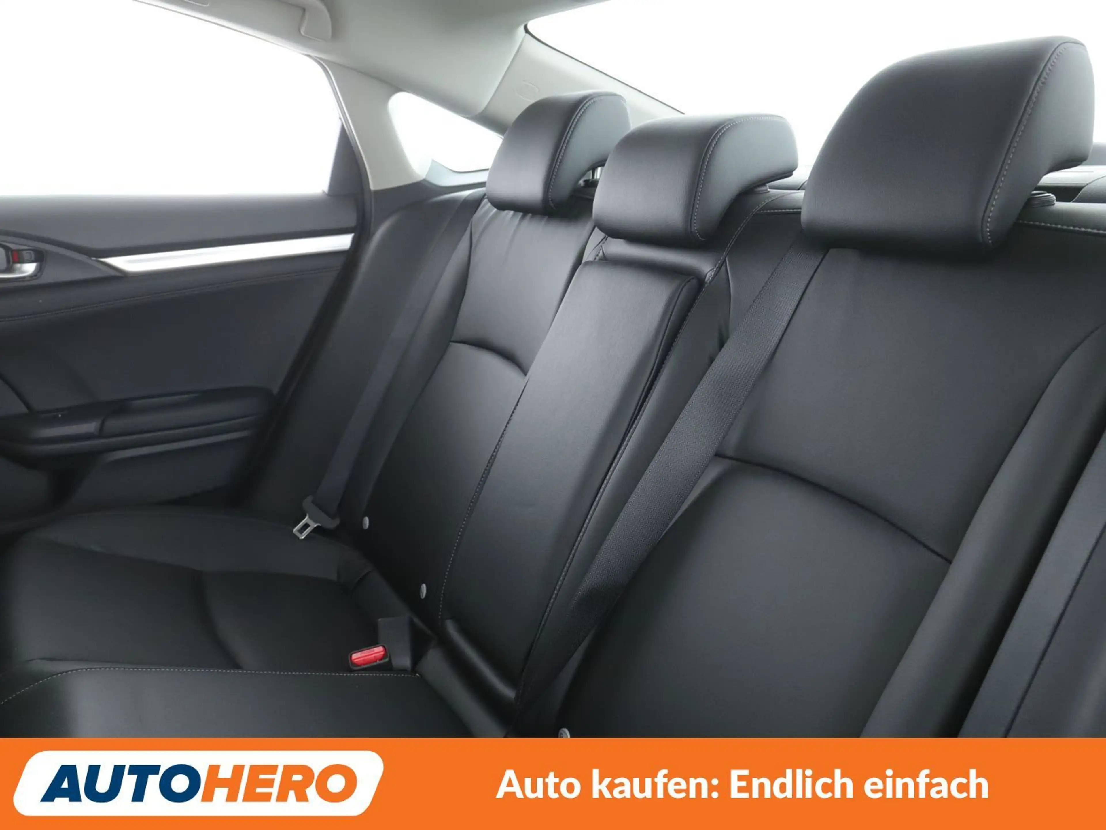 Honda Civic 1.6 DTEC Executive *NAVI*LED*ACC*CAM*PDC*SHZ*AHK* — photo 14