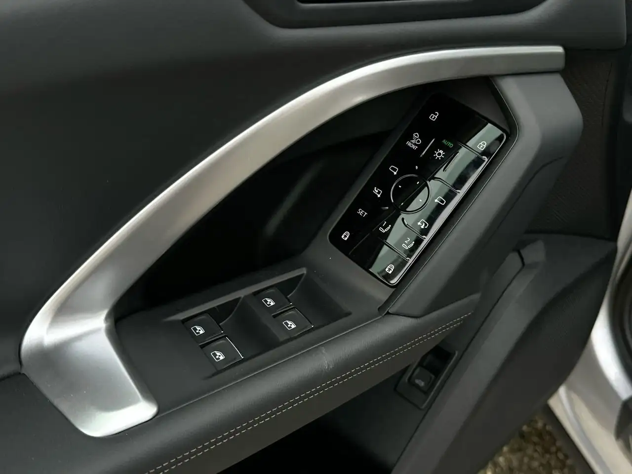 Audi Q5 снимка Audi Q5