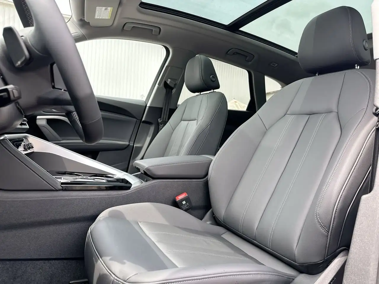 Audi Q5 снимка Audi Q5