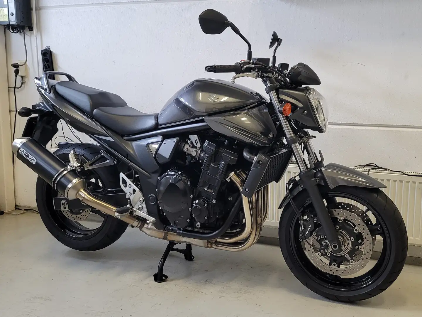 Suzuki GSF 650 A / GSF650 Bandit ABS Zilver - 2