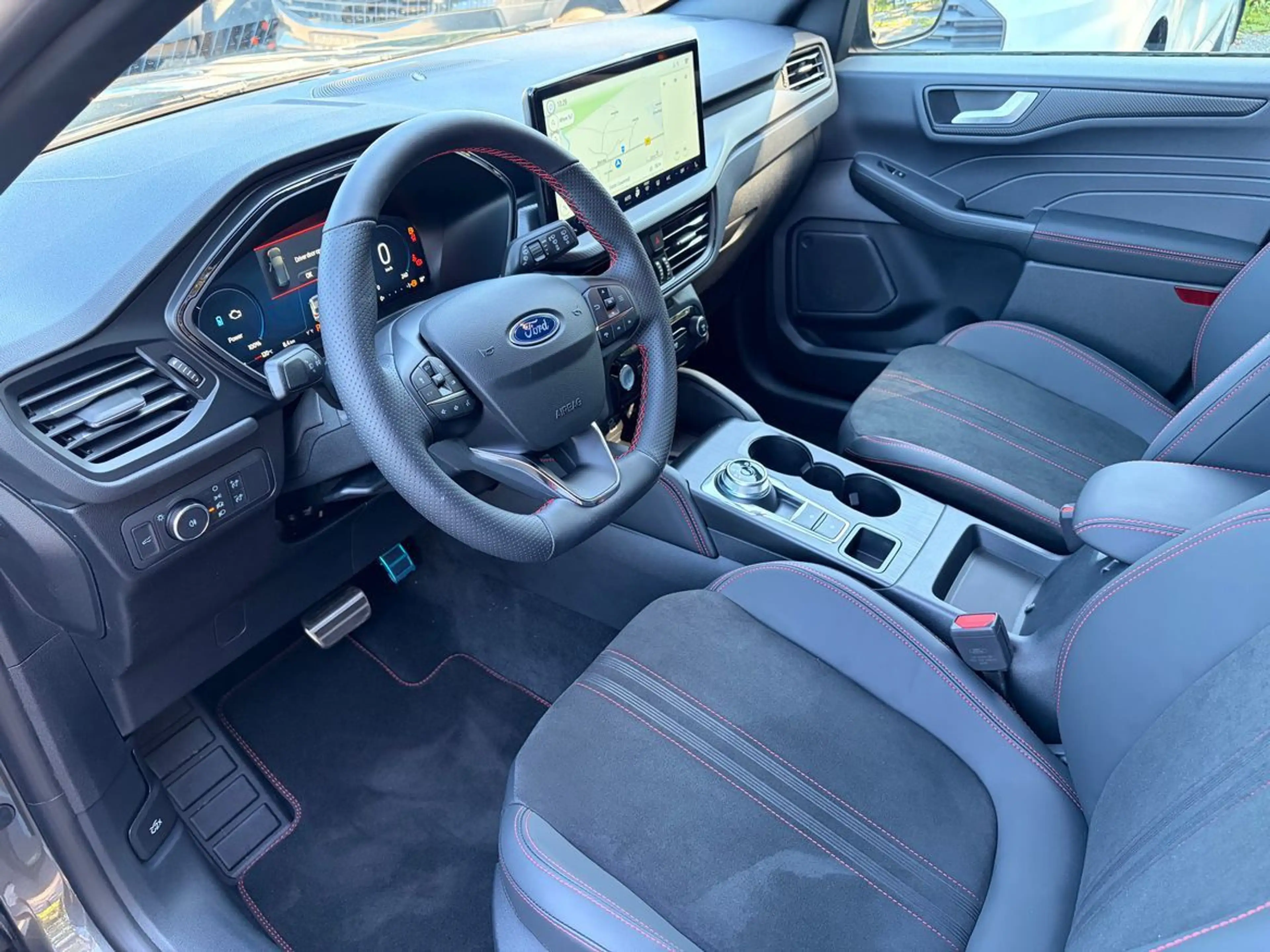 Ford Kuga 2.5 Duratec FHEV ST-Line X+AHK+Panorama — photo 37