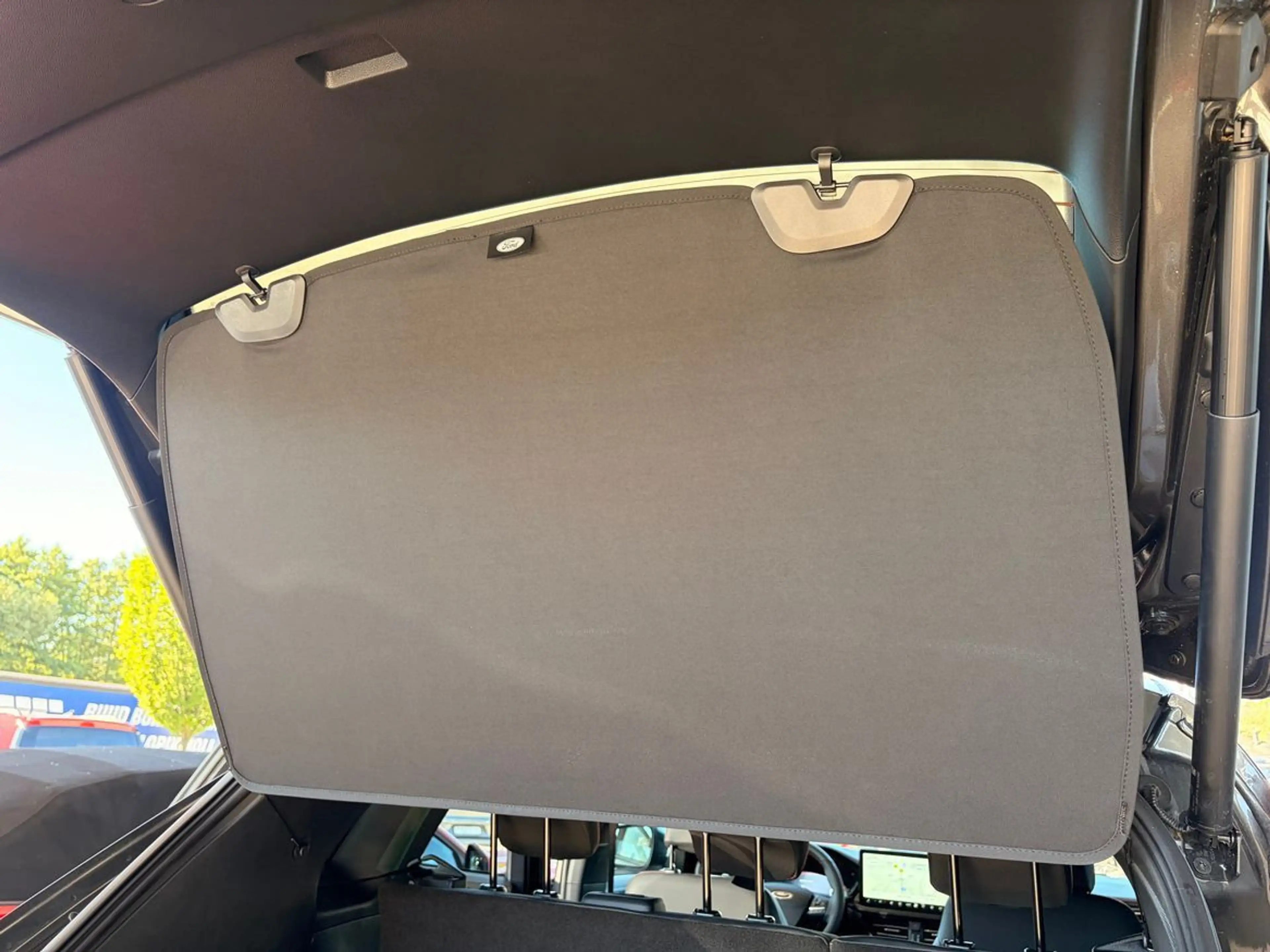 Ford Kuga 2.5 Duratec FHEV ST-Line X+AHK+Panorama — photo 46