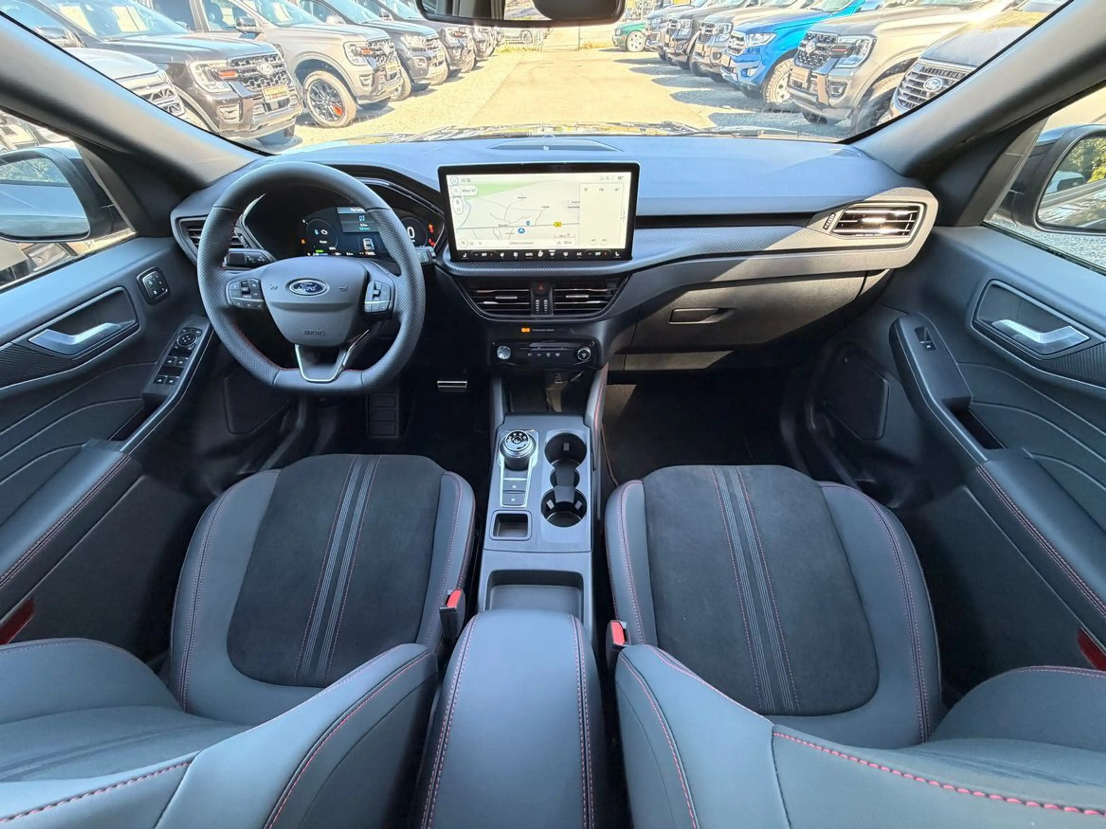 Ford Kuga 2.5 Duratec FHEV ST-Line X+AHK+Panorama — photo 27