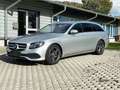 Mercedes-Benz E 220 d T, 18" AMG, Navi, Kamera, Spur, LED, AHK Silber - thumbnail 1