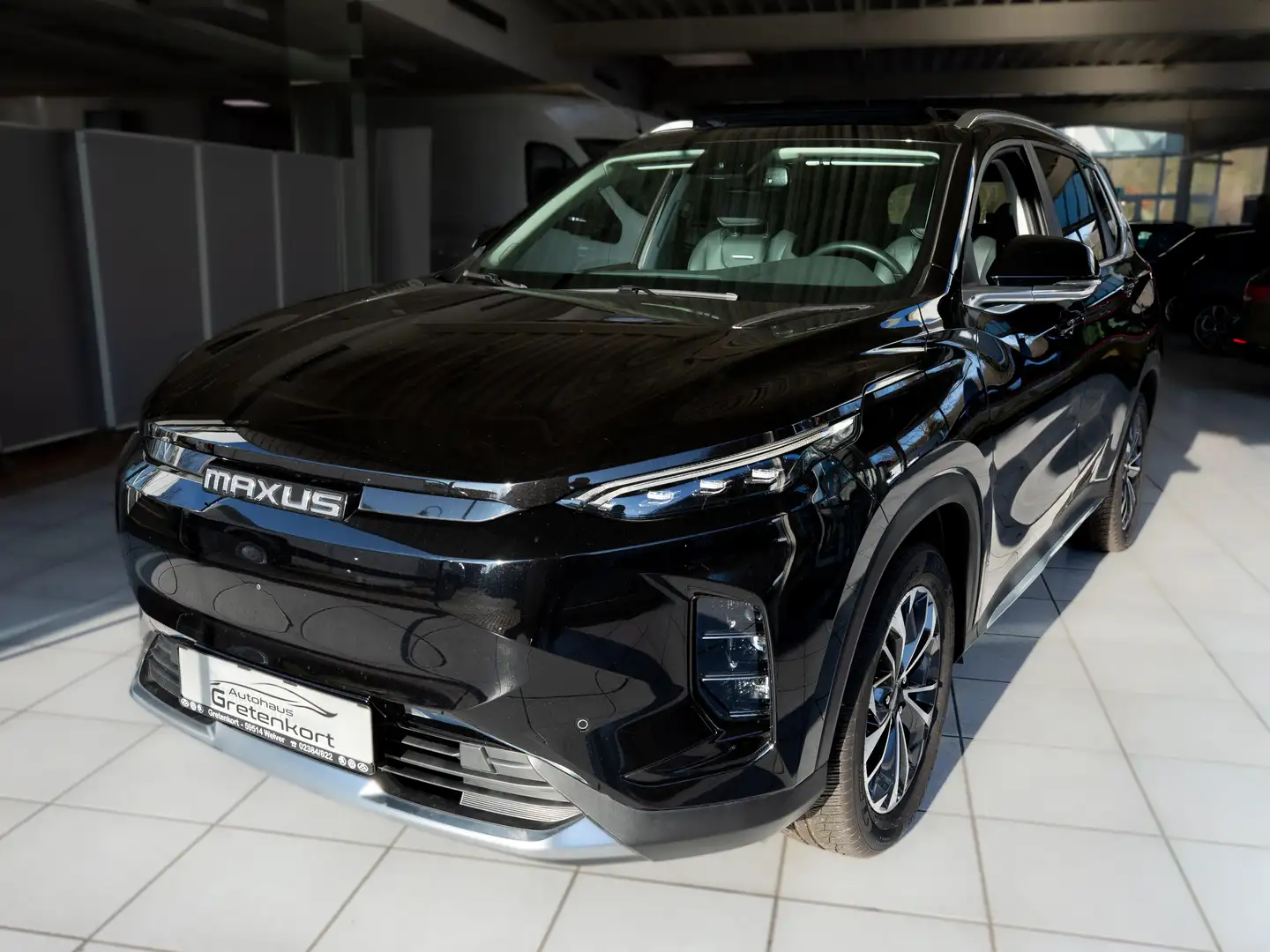 Maxus Euniq 6 Noir - 1