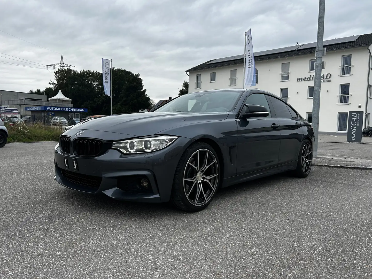BMW 430 430d xDrive M-Paket/HUD/Alcantara/AHK Grau - 1