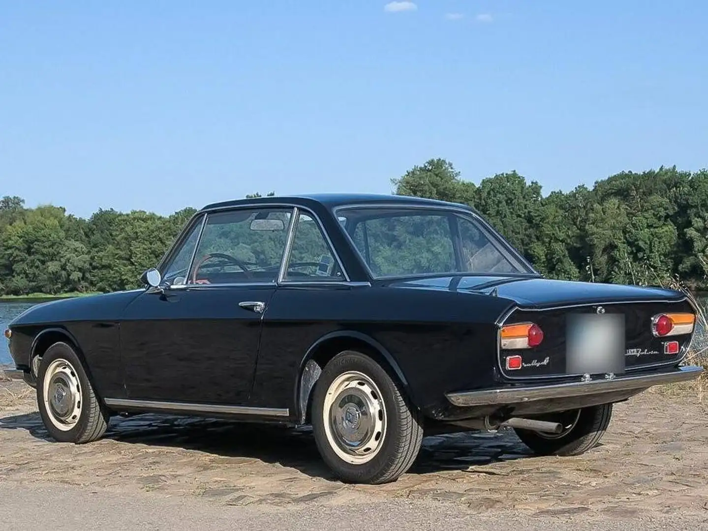 Lancia Fulvia Schwarz - 2