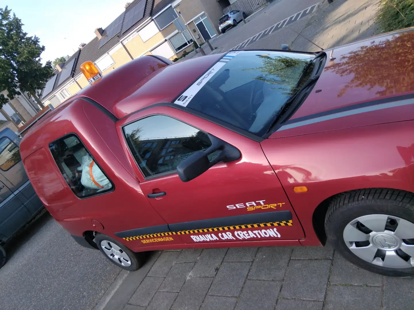 SEAT Inca SDi Rouge - 1