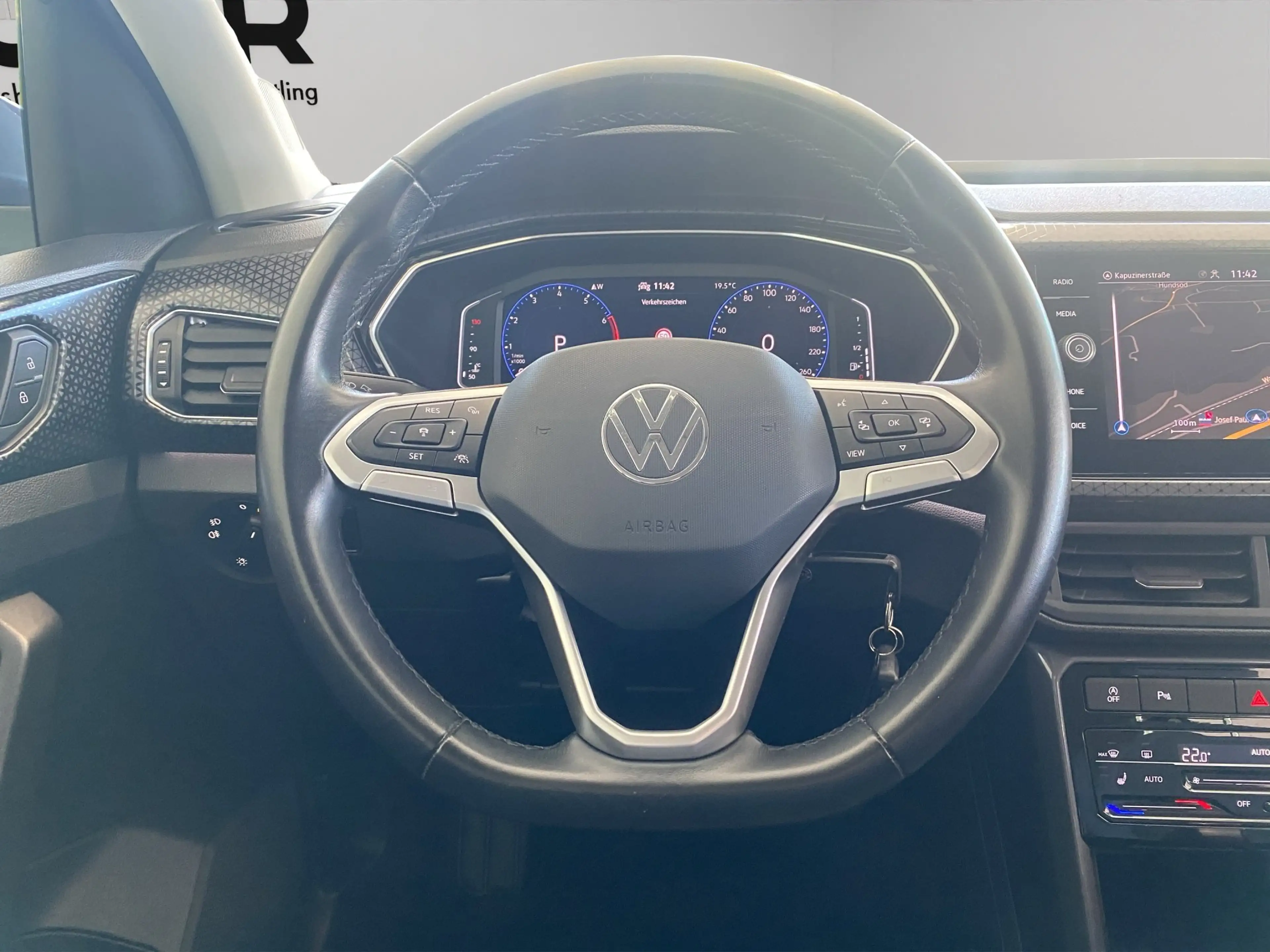 Volkswagen T-Cross Style 1.0 TSI DSG ACC AHK Kam. LED Navi PDC — photo 10