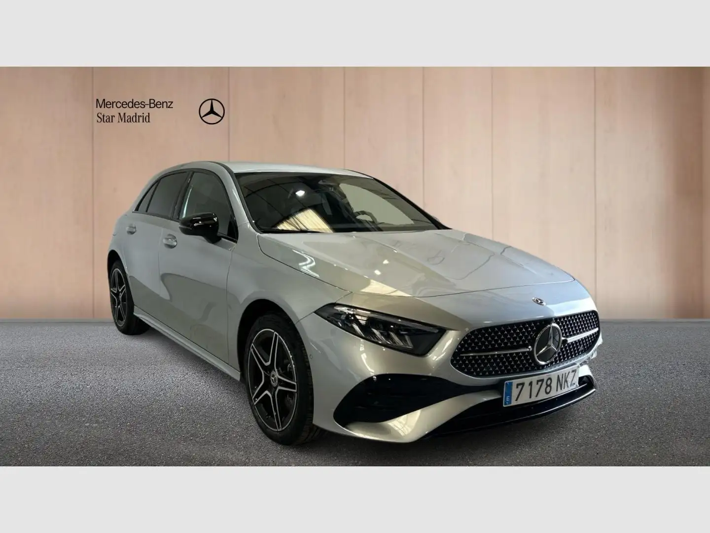 Mercedes-Benz A 250 e con tecnología híbrida EQ - 2