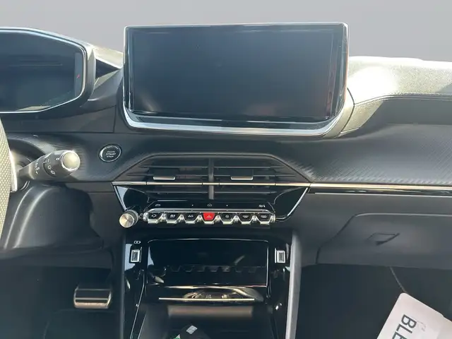 Peugeot 2008 view 14