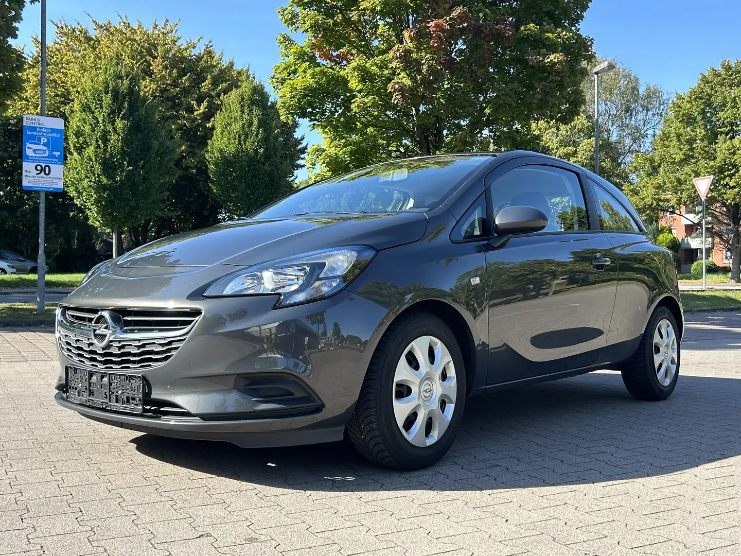 Opel Corsa-e 1.2 Edition Edition Grau - 2