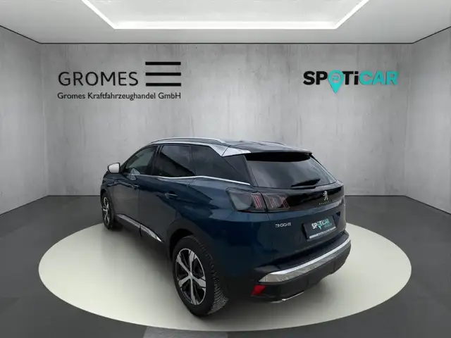Peugeot 3008 view 5