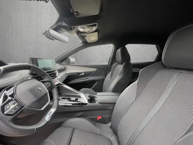 Peugeot 3008 view 9