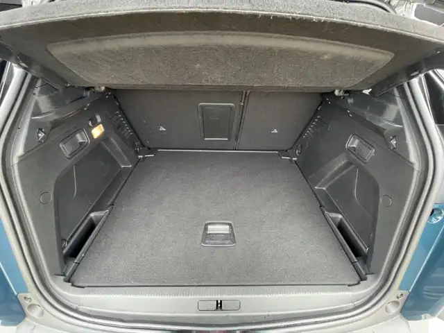 Peugeot 3008 view 7