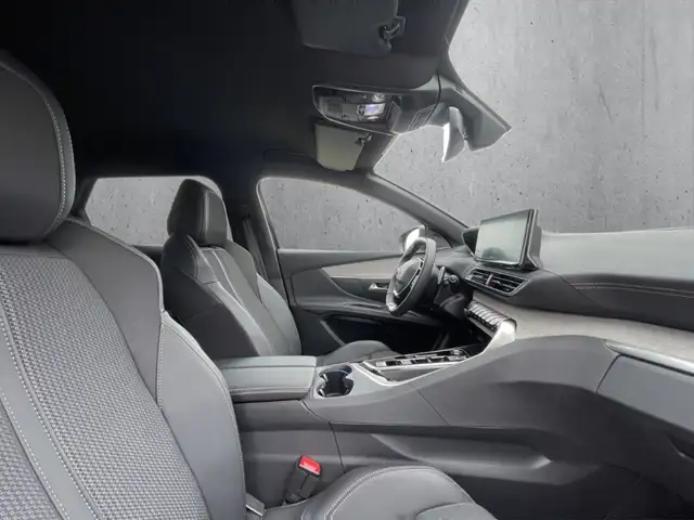 Peugeot 3008 view 13