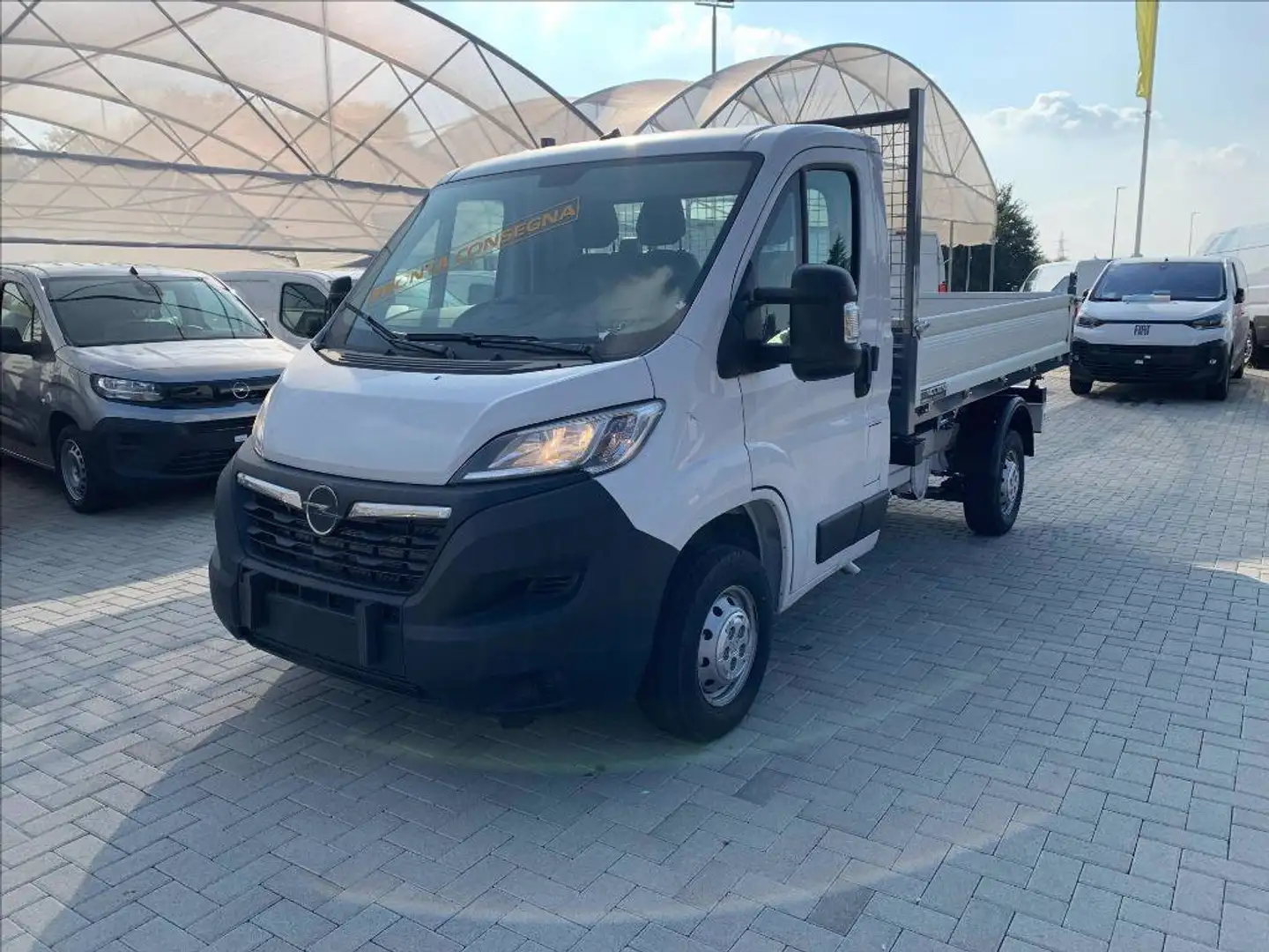 Opel Movano 35 Ribaltabile Trilaterale L2 2.2 Bluehdi 140cv S& Bianco - 1