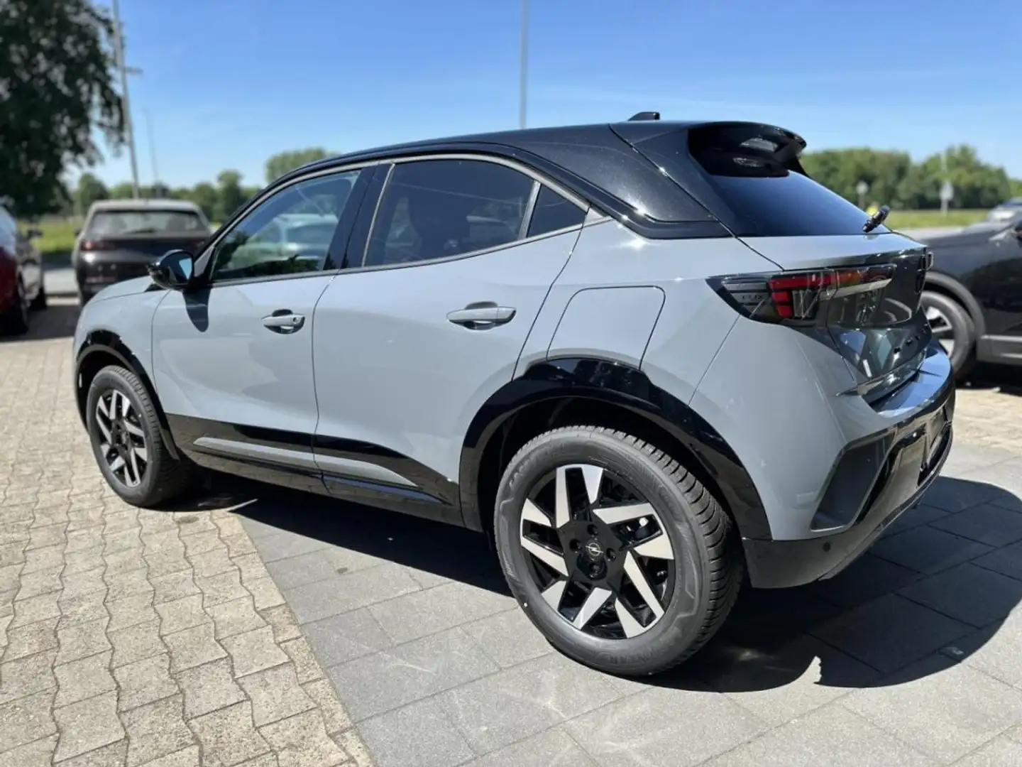 Opel Mokka GS Automatik Neues Modell ❗❗Summer-DEAL❗❗ Grau - 2