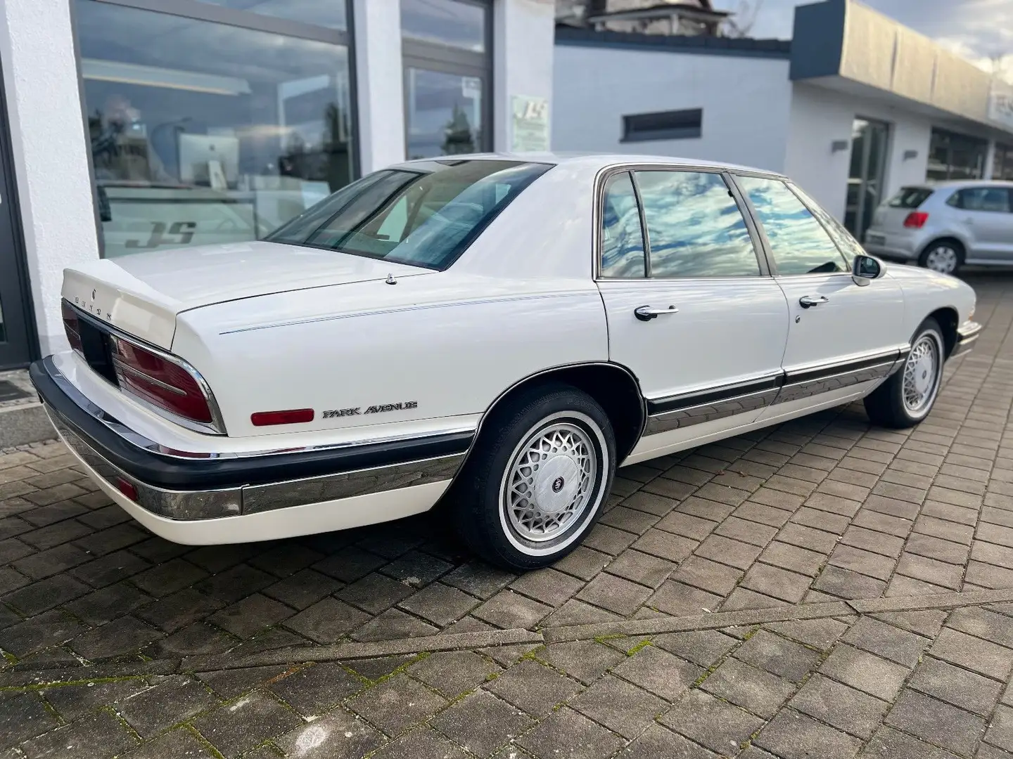 Buick Park Avenue 3.8 V6 GELEGENHEIT Weiß - 2