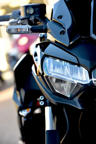 Kawasaki Z 650 - foto 8