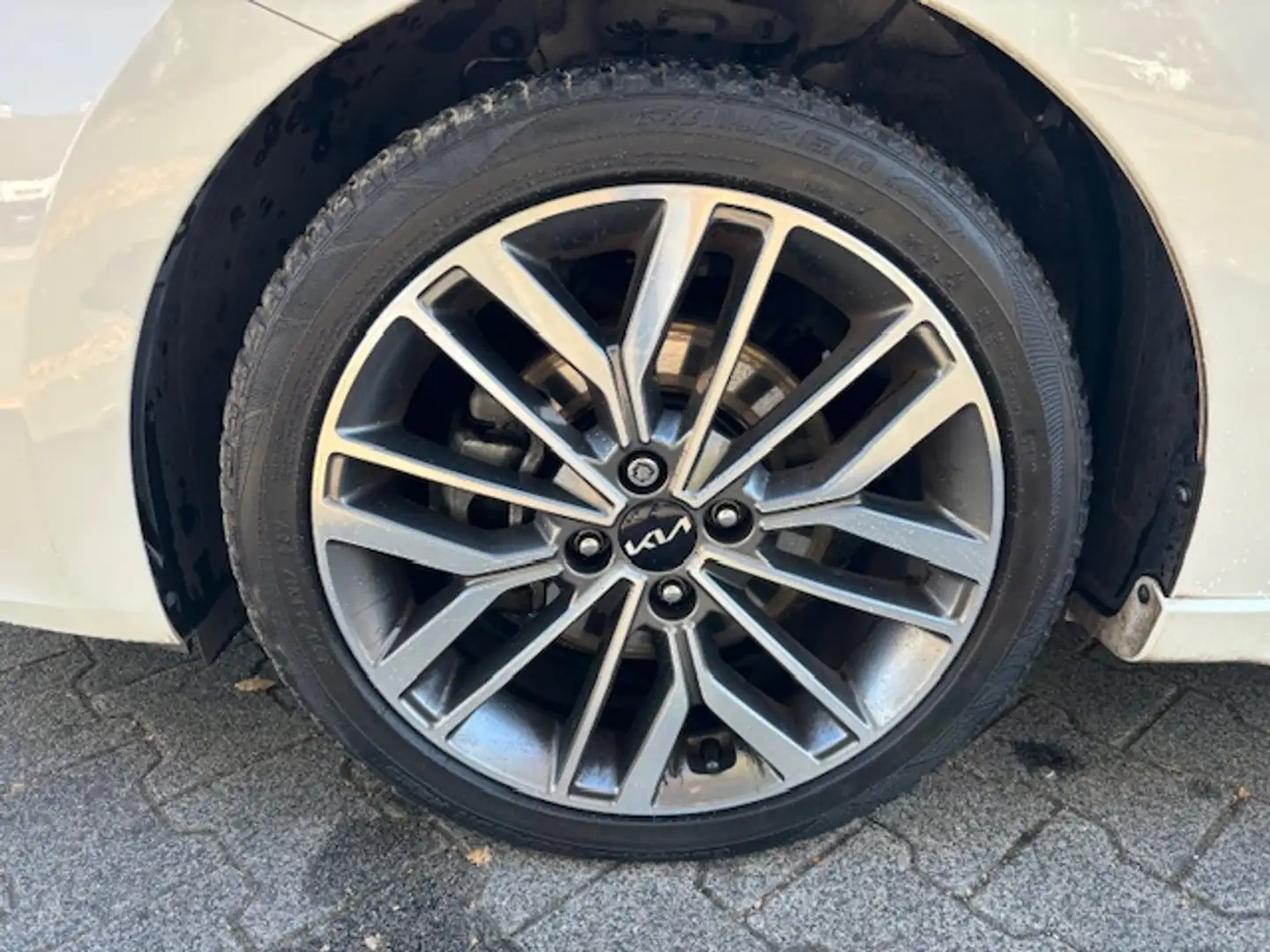 Kia Rio 1.0 T-GDI 120 Mild-Hybrid GT Line - 2