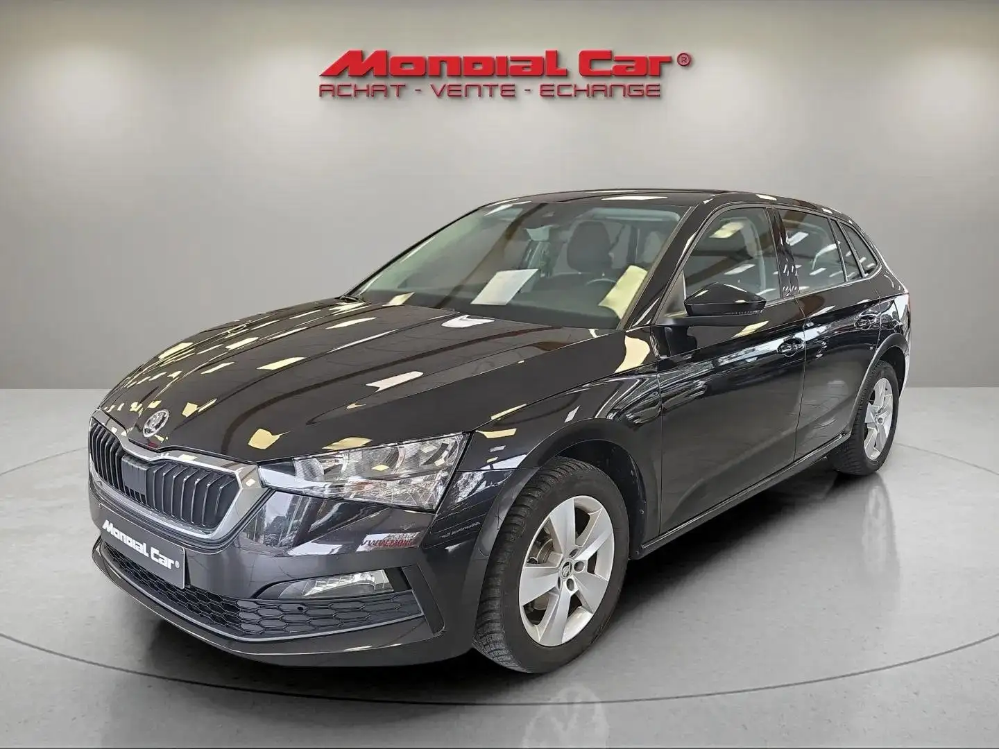 Skoda Scala Scala 1.0 TSI Ambition Noir - 1