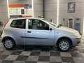 Fiat Punto GEKEURD VVK/1.2 BENZINE 146.000KM. BJ. 2003 Grau - thumbnail 3
