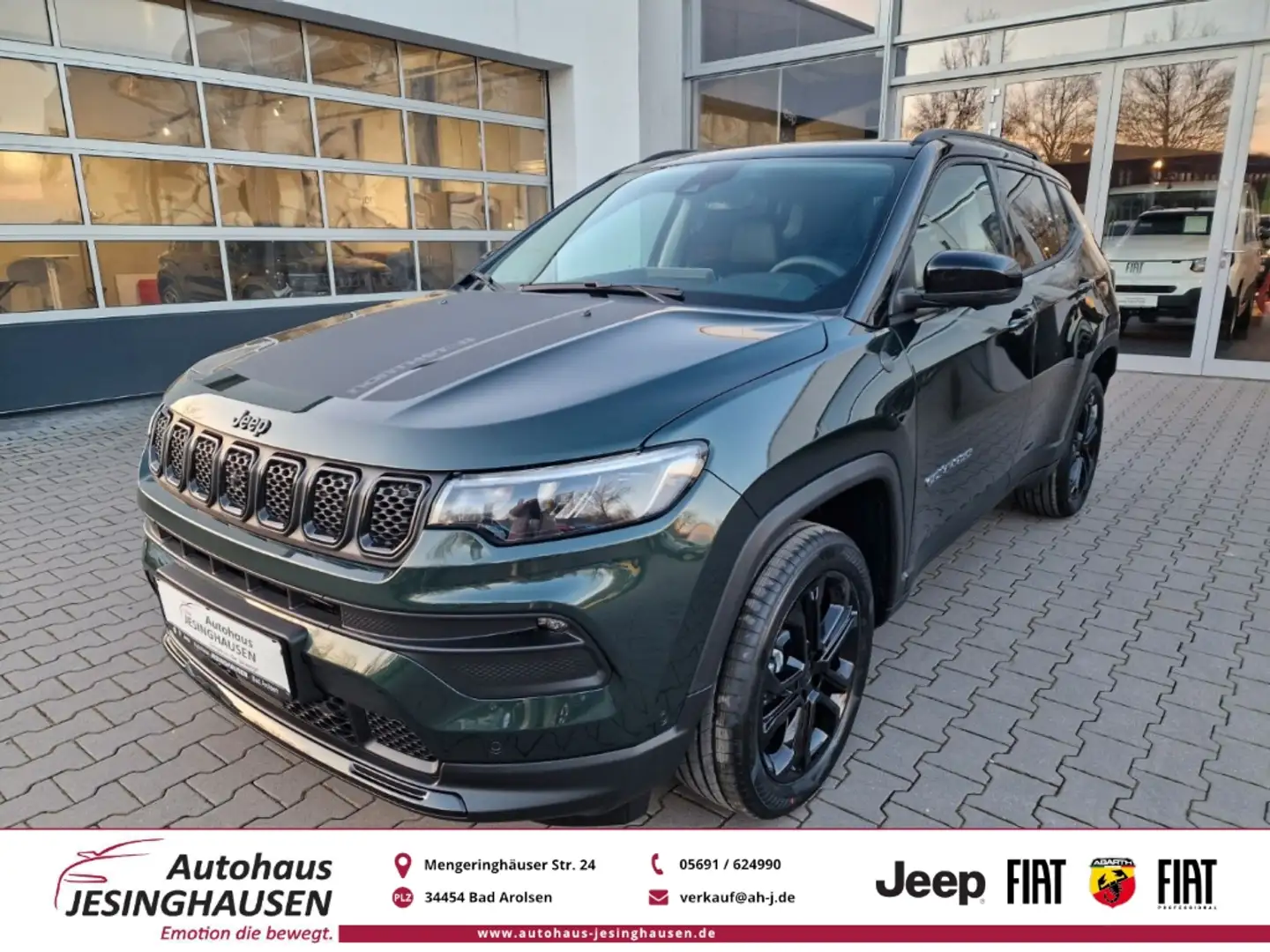 Jeep Compass e-Hybrid MY25 NorthStar PANO CarPlay LED El. Panod Vert - 1