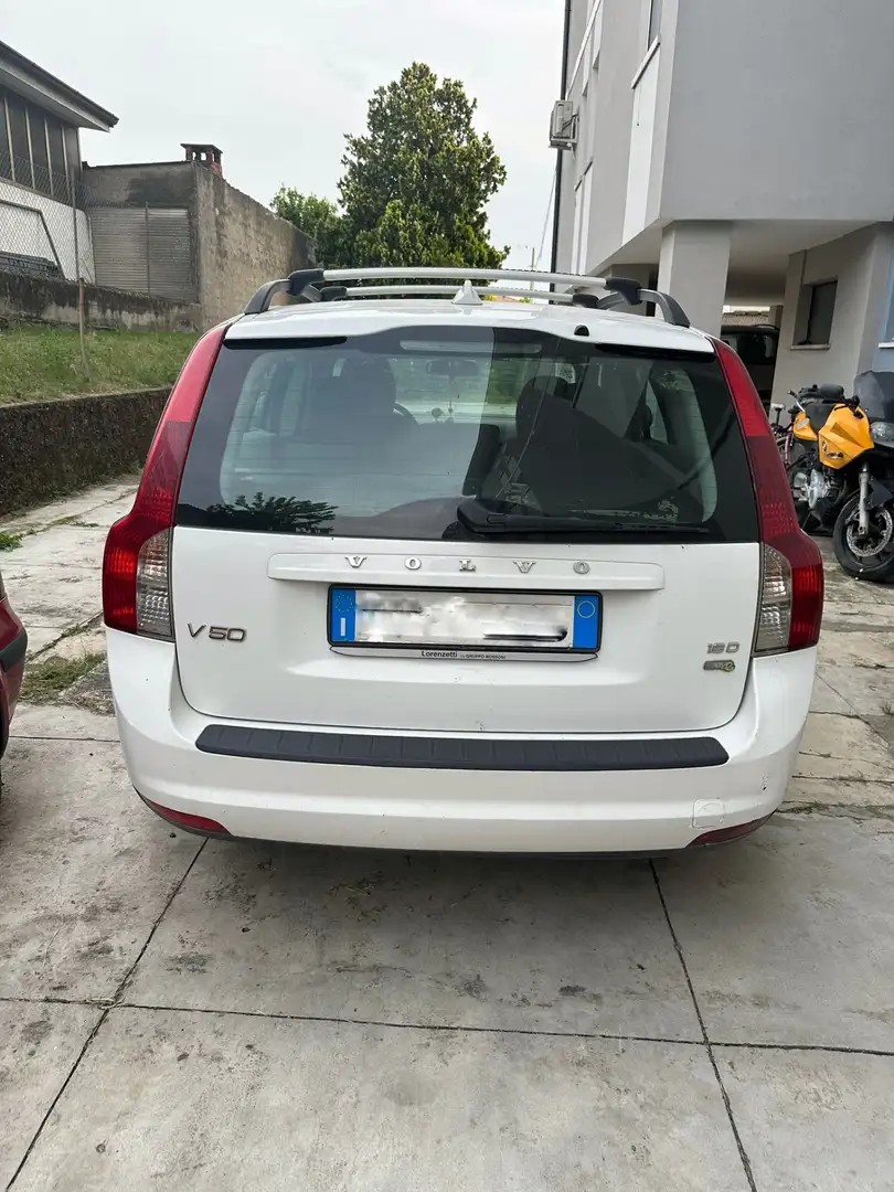 Volvo V50 1.6 d2 Polar 115cv - 2