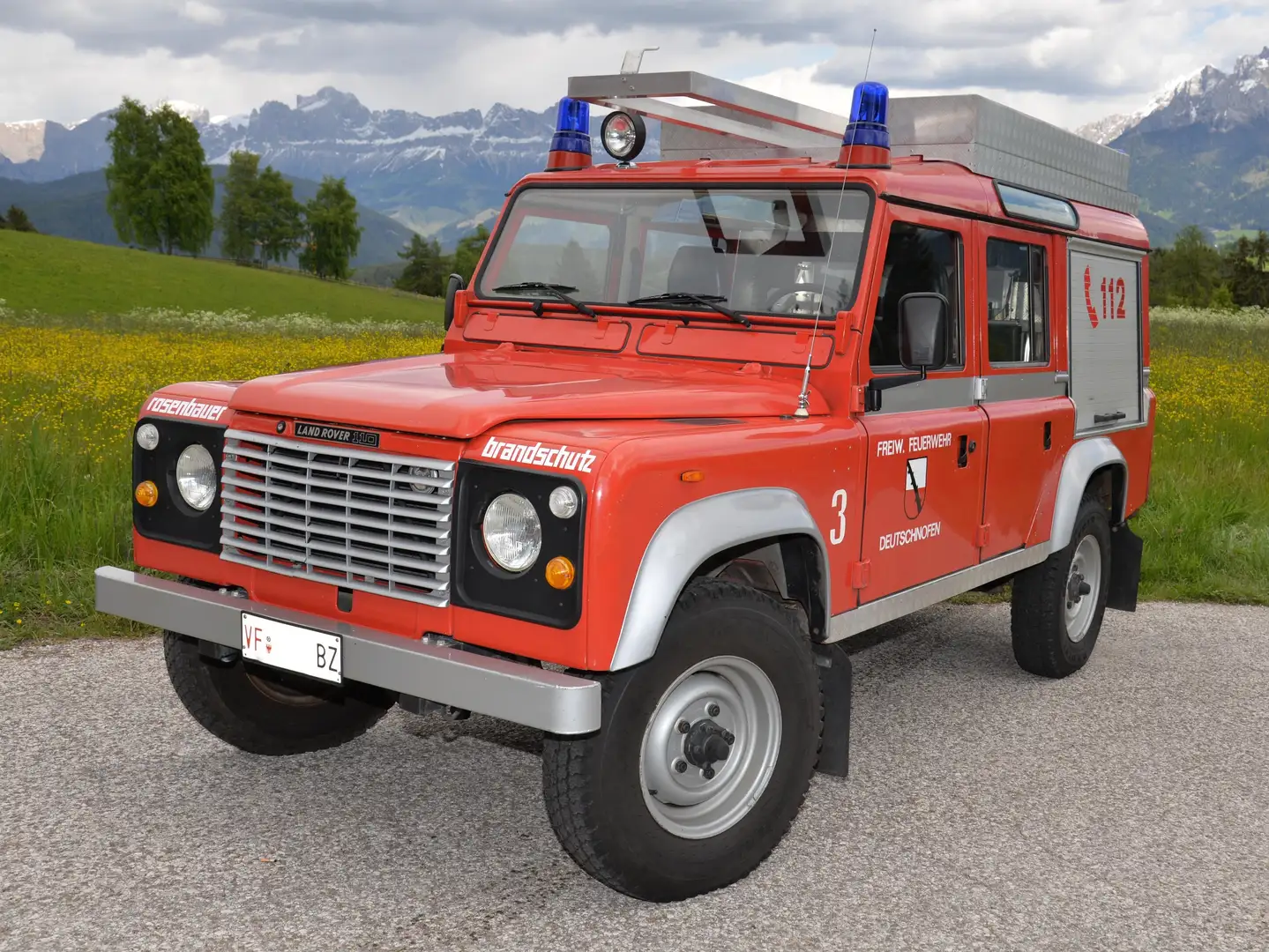 Land Rover Defender 110 Station Rouge - 1