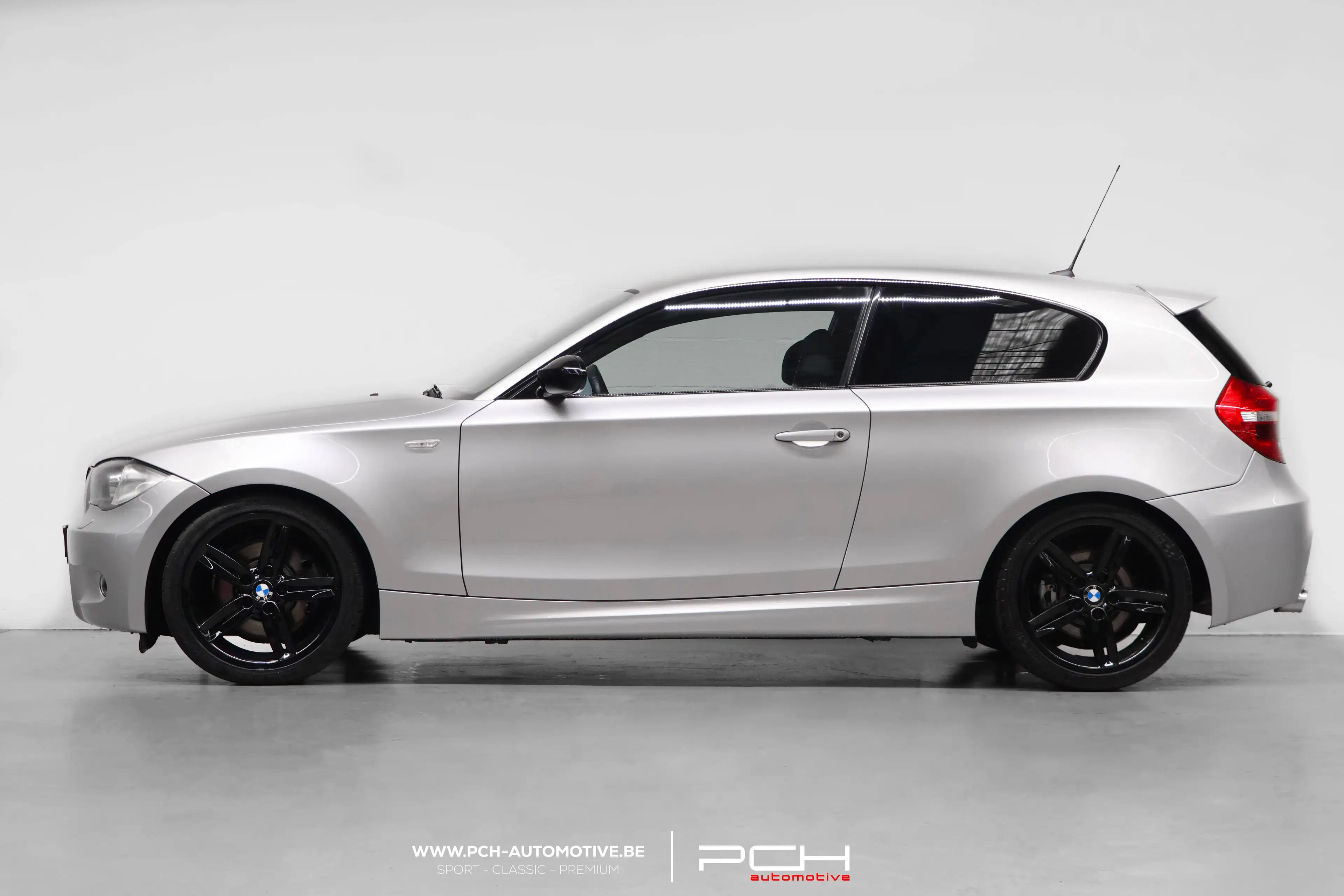 BMW 130 i 3.0 265cv Boîte Manuelle - Pack M Sport - — photo 3