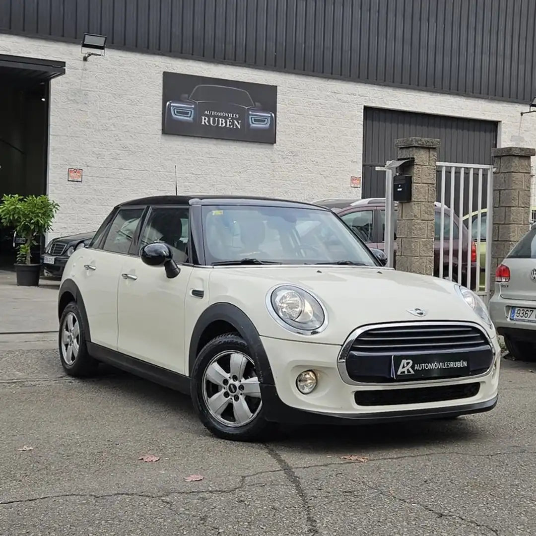 MINI Cooper D 5 PUERTAS Blanco - 1